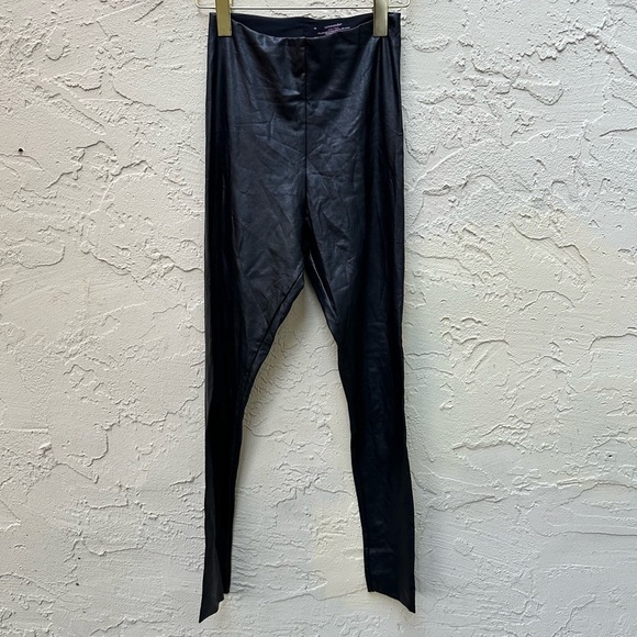 New Commando Perfect Control Faux Leather Leggings M - Picture 3 of 5